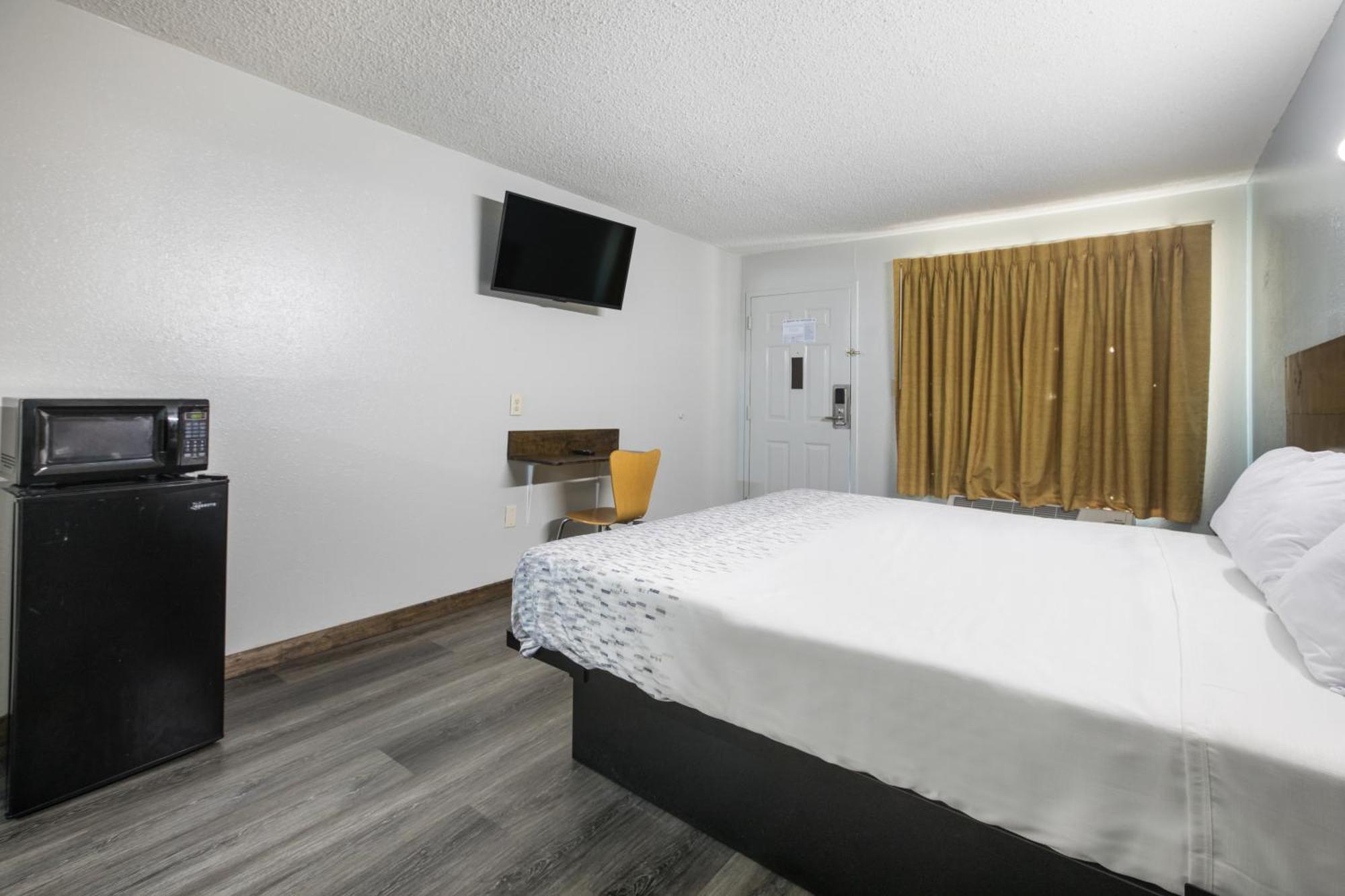 Americas Value Hotel Stockbridge